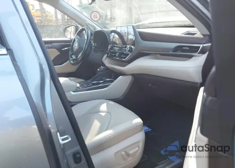 2020 Toyota Highlander Hybrid Limited z USA, uszkodzony, nr VIN 5TDDBRCH3LS008547